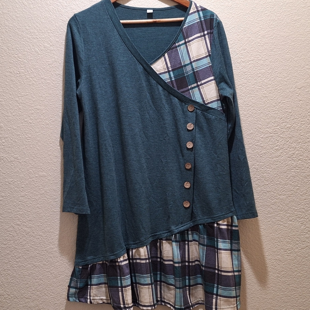Green Plaid Button-Accent Dress